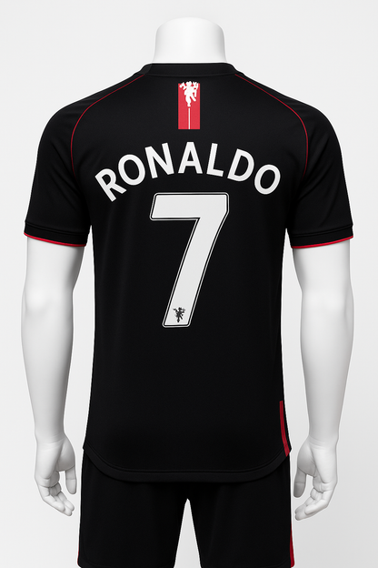 Cristiano Ronaldo Black Jersey #7 – Official Fan Edition